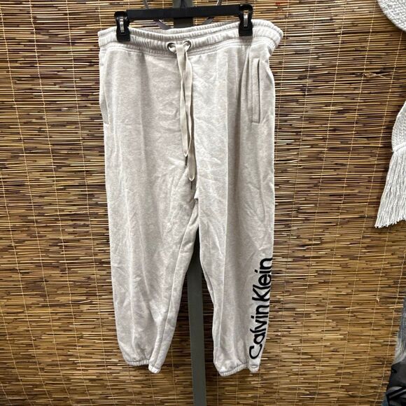 Calvin Klein Performance Women's Flocking Cuff Joggers Size 2X - Picture 2 of 3